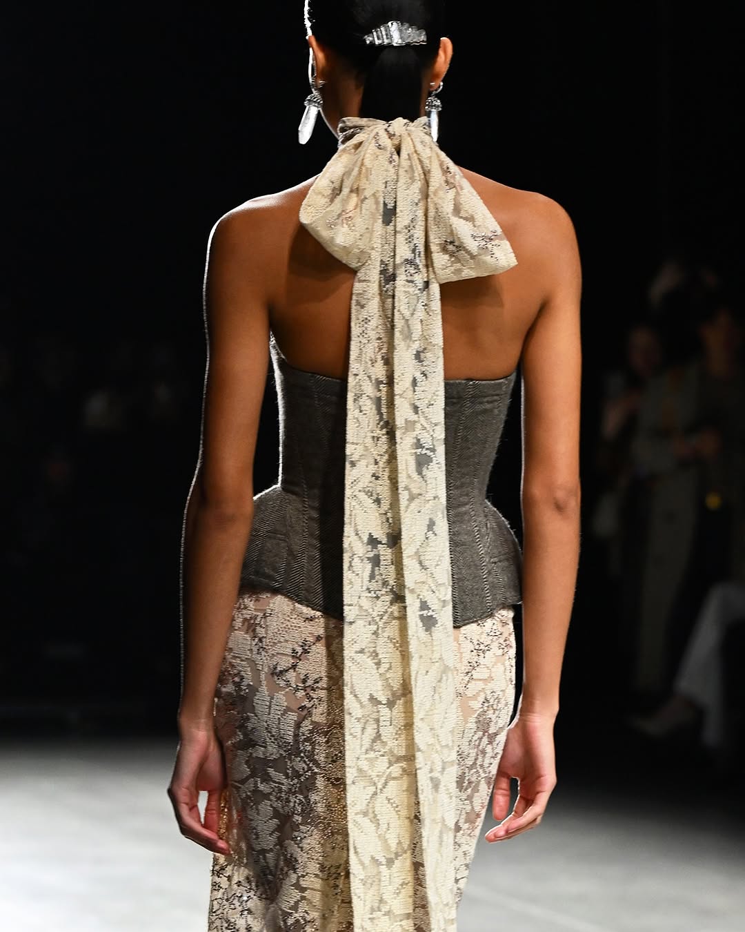 הגברת של Ermanno Scervino : בין אלגנטיות למרדנות