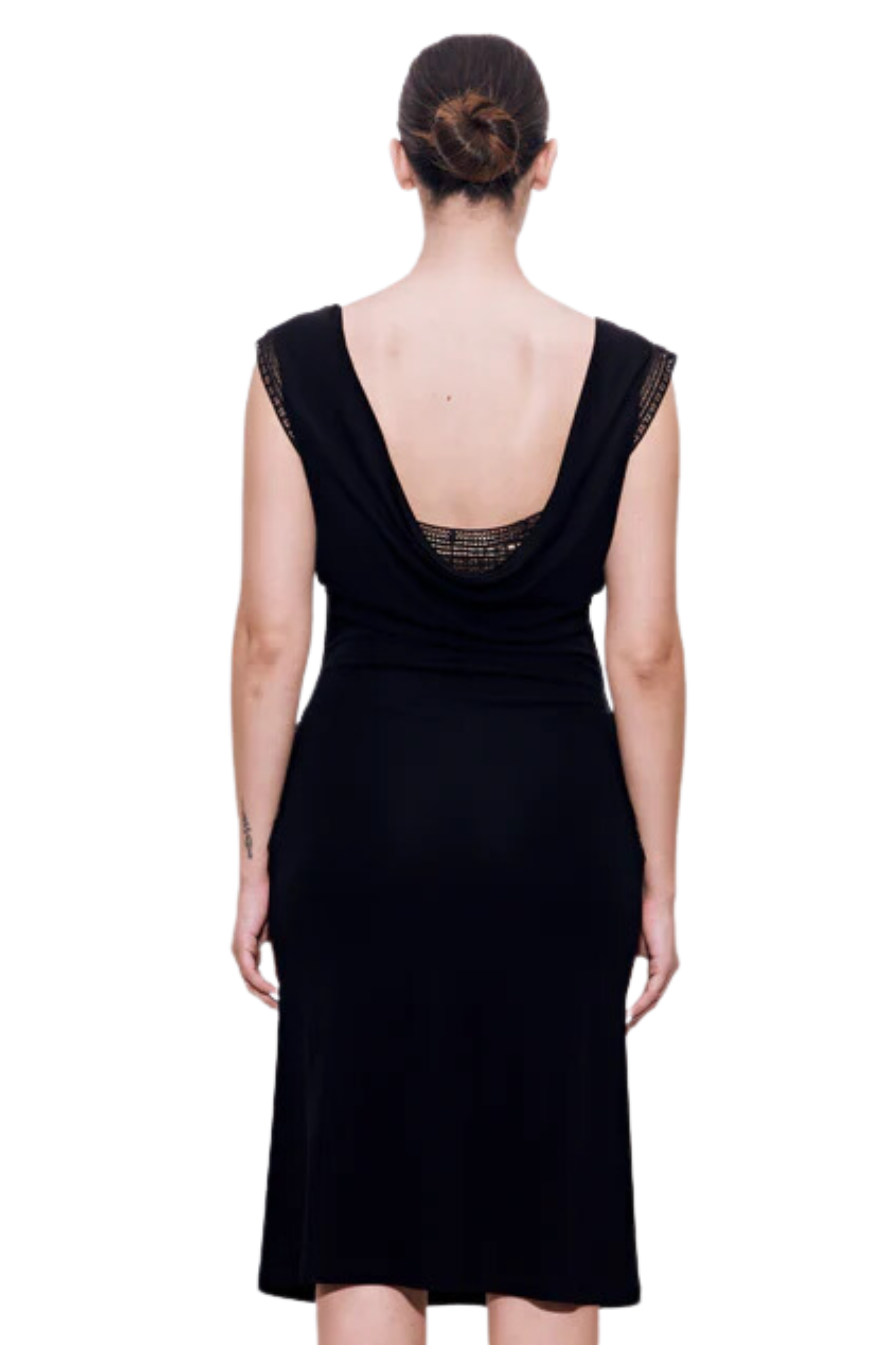 שמלת ערב באורך מידי עם מחוך תחרה בחלק הקדמיהרכב: 100% ויסקוזההדוגמנית בגובה 1.75 ולובשת מידה 42 איטלקית