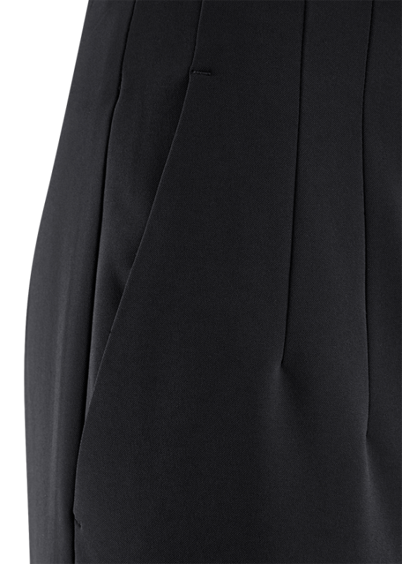 מכנסיים מחוייטים מבית המותג RIANI, בגזרת Wide Leg רחבה ואופנתית, מבד אלסטי ונוח. עם מותן גבוהה, כיסי צד, וסגירה נסתרת.הרכב: 91% פוליאסטר, 9% פוליאוריתןהדוגמנית בגובה 1.75 ולובשת מידה 36 אירופאית