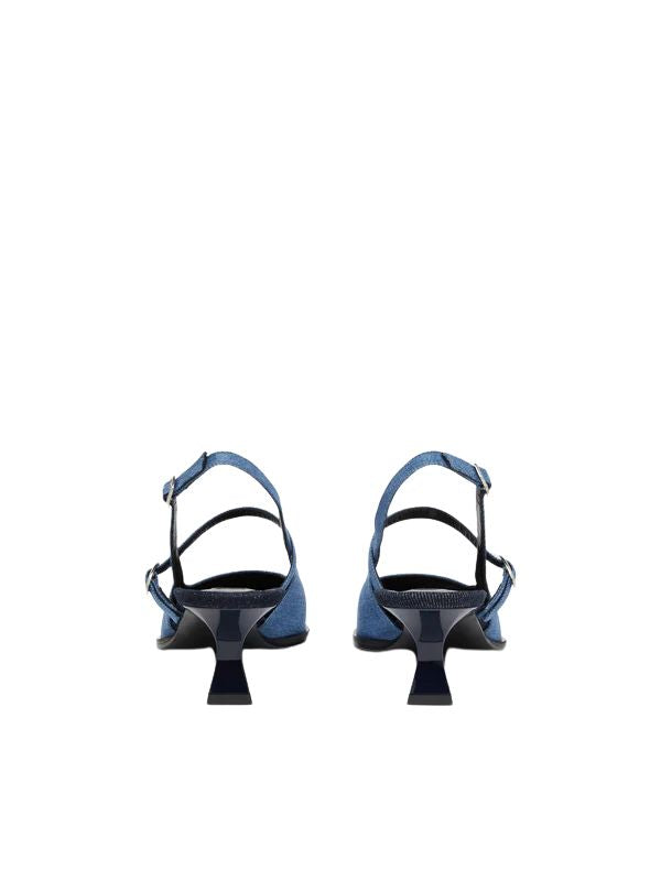 נעלי עקב עם רצועה במראה ג'ינס דו גווניהרכב: 100% בד ג'ינסגובה העקב: 5 ס"מ