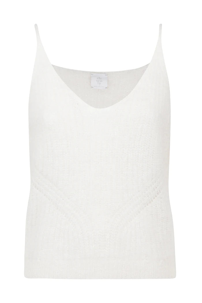 גופיה סרוגה עם דיטיילז פסיםהרכב: 70% מוהיר, 30% משיהדוגמנית בגובה 1.76 ולובשת מידה M