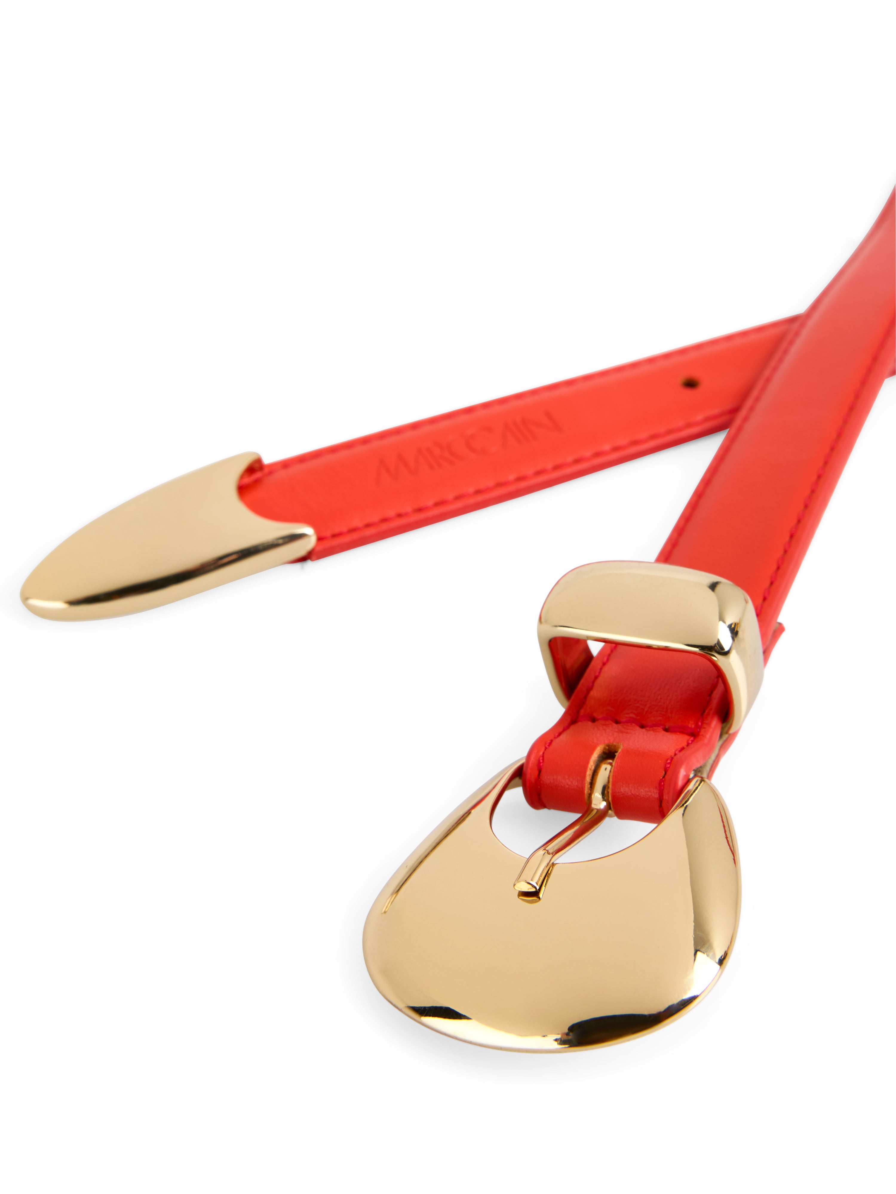 חגורת מותן עם אבזם מתכת מוזהבהרכב: 100% עור