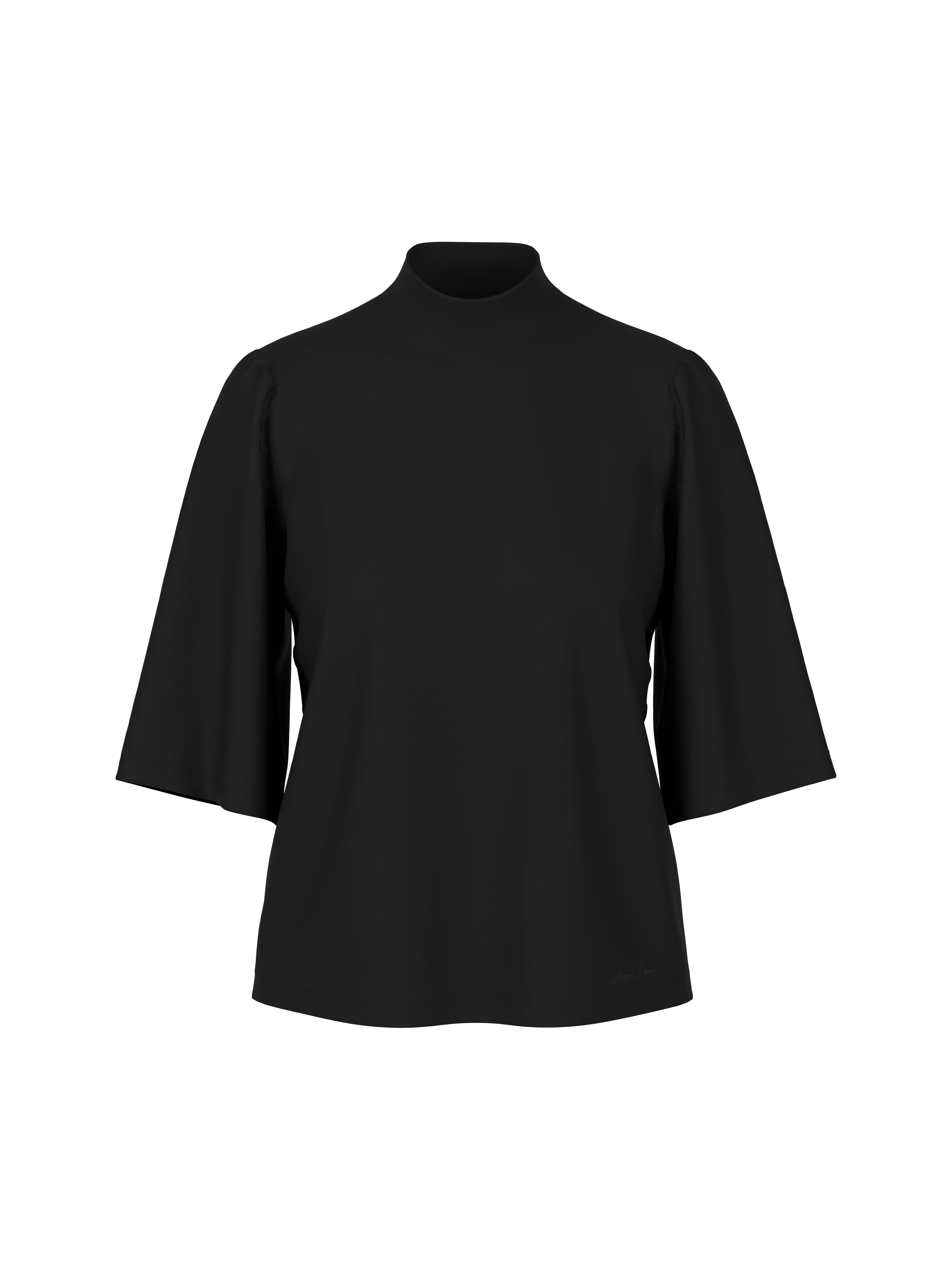 חולצה בגזרה רחבה עם שרוולים מתרחבים באורך 3/4 וצווארון גבוההרכב: 95% כותנה, 5% אלסטןהדוגמנית בגובה 1.79 ולובשת מידה 3 של מארק קיין