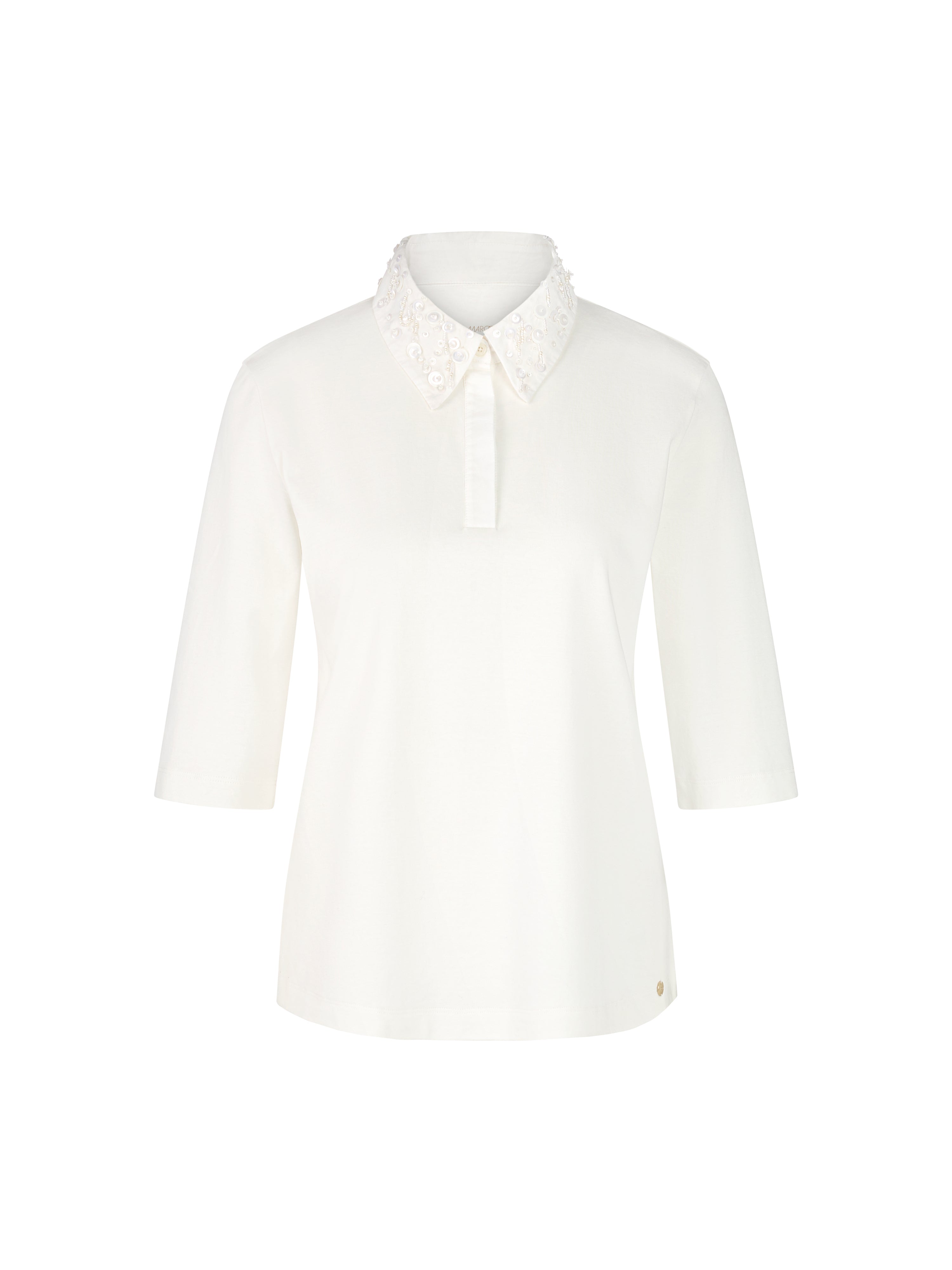 חולצת פולו בעיטור פנינים בצווארון עם שרוולים באורך 3/4הרכב: 100% כותנההדוגמנית בגובה 1.79 ולובשת מידה 3 של מארק קיין