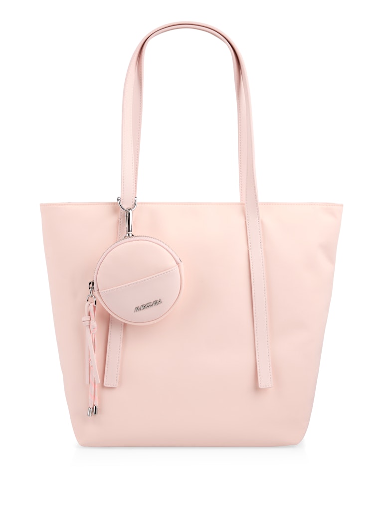 תיק כתף בגודל בינוני, עשוי חומר דמוי עור.עיצוב קלאסי, עם ידיות ארוכות, תא פנימי, סגירה באמצעות רוכסן, ותוספת דיטייל נשלף של ארנק מחזיק מפתחות עגול, המתחבר לידית בחזית.מידות: 28*17*30 ס"מהרכב: 100% פוליאמיד