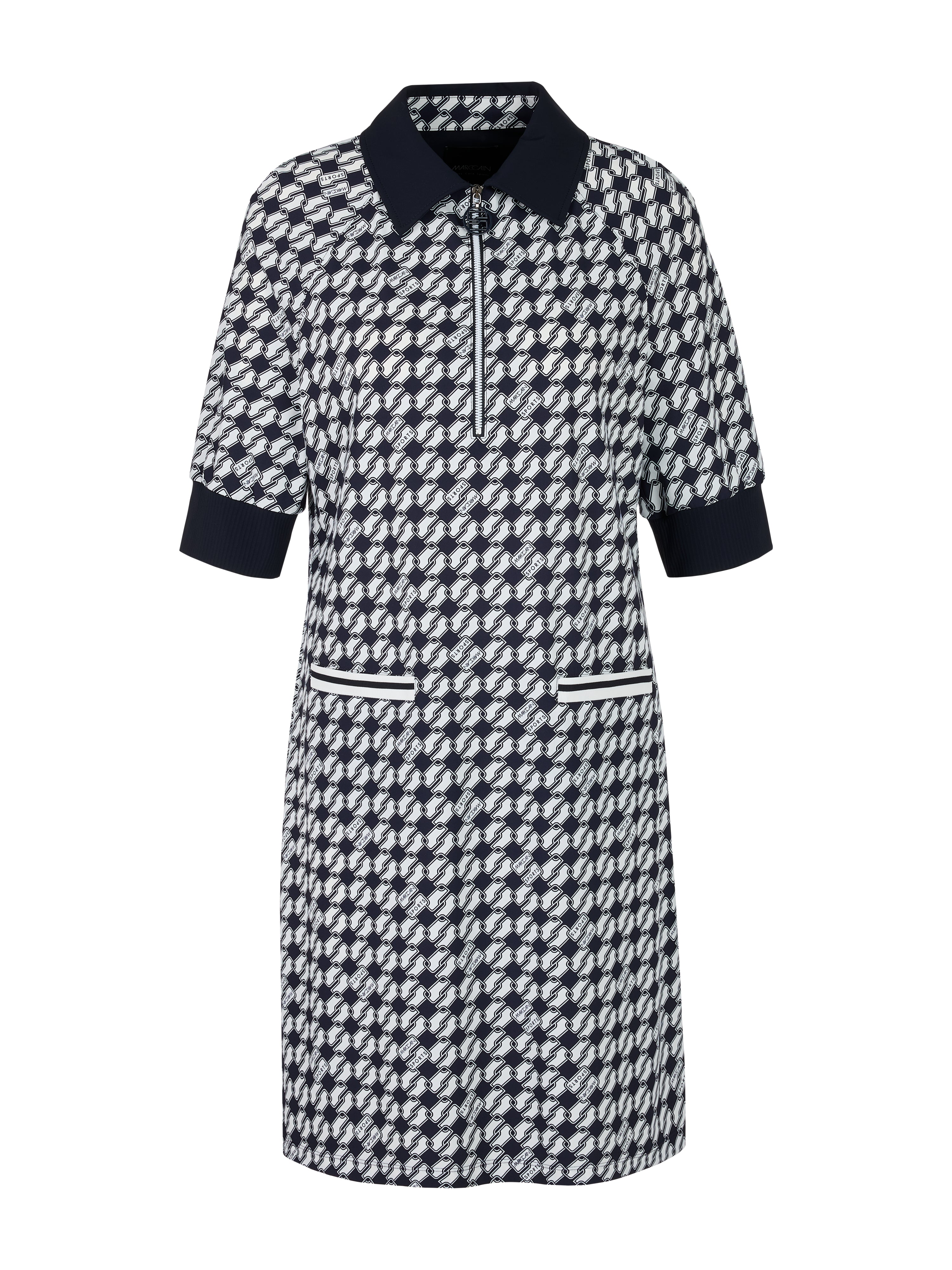 שמלת הדפס ג'רזי סקובה עם רוכסןהרכב: 75% פוליאמיד, 25% אלסטןהדוגמנית בגובה 1.79 ולובשת מידה 3 של מארק קיין