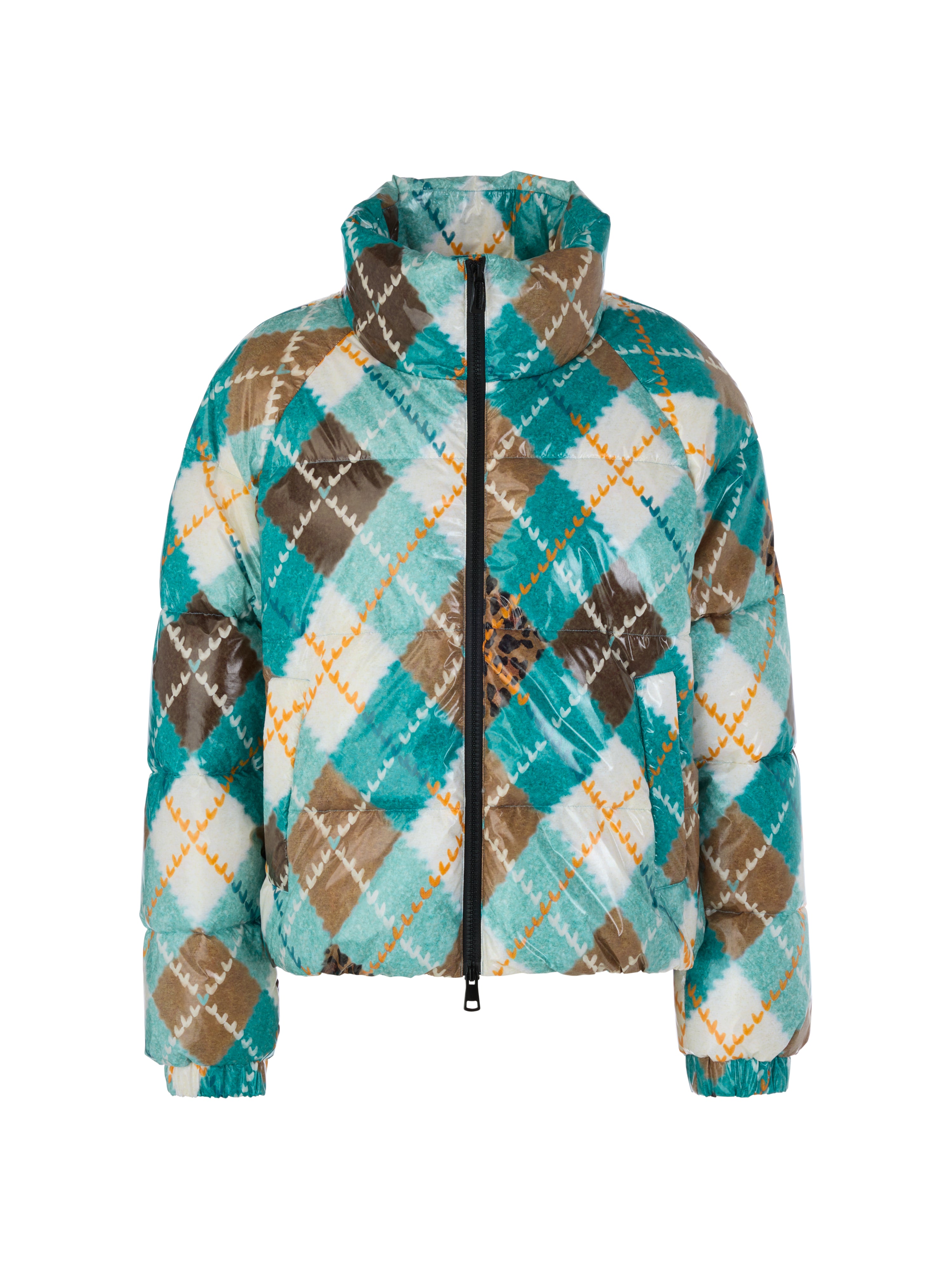 מעיל מרופד בצבע כחול ירקרק עם דוגמה גיאומטריתסגירה ברוכסן וגזרה ישרה הרכב בד: 100% פוליאמיד עם ציפוי פוליאוריתןהדוגמנית בגובה 1.79 ולובשת מידה 3 של מארק קיין