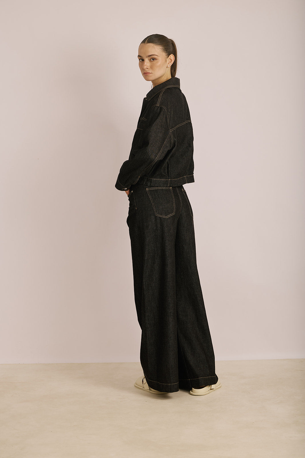 מכנסי ג'ינס