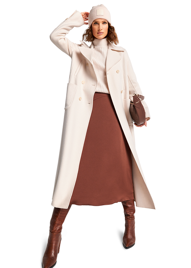 מעיל צמר ארוך דאבל ברסטהרכב: 45% צמר, 30% פוליאסטר, 25% ויסקוזההדוגמנית בגובה 1.77 ולובשת מידה 36 אירופאית