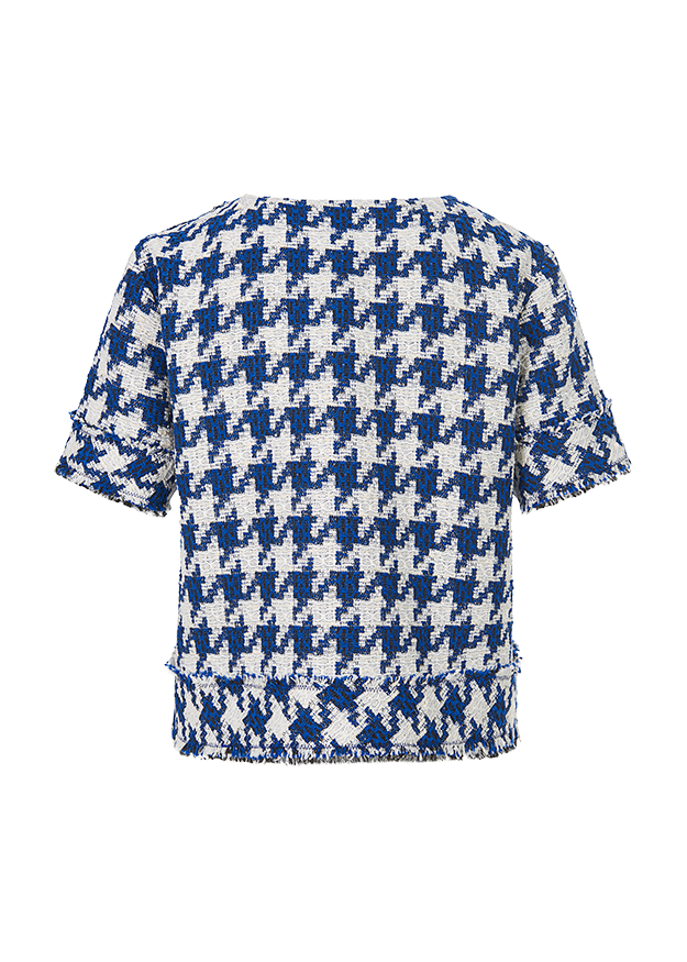 חולצה אלגנטית עם הדפס משבצותהרכב: 58% כותנה, 22% פוליאסטר, 13% אקריליק, 7% בדים אחריםהדוגמנית בגובה 1.76 ולובשת מידה 36 אירופאית