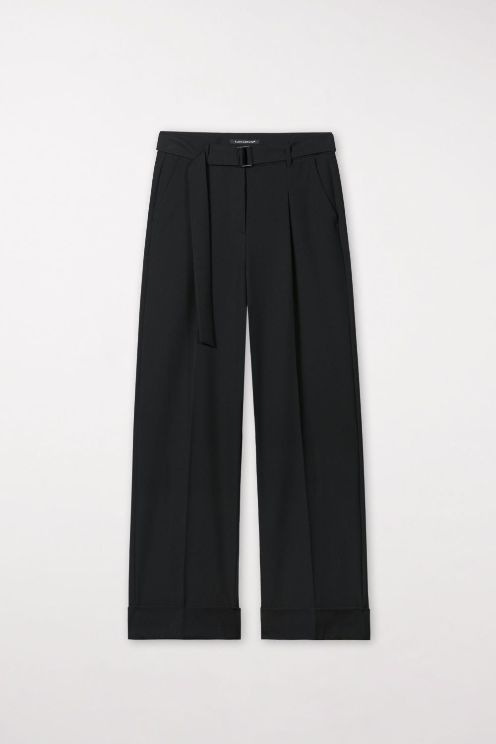 מכנסיים מחוייטים מתרחבים עם חגורה מובנתהרכב: 67% פוליאסטר, 29% ויסקוזה, 4% אלסטןהדוגמנית בגובה 1.78 ולובשת מידה 36 אירופאית