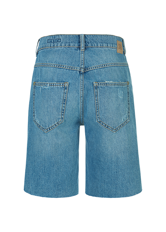 מכנסי ברמודה בגזרה ישרה עם סיומת פרומההרכב: 100% כותנה אורגניתהדוגמנית בגובה 1.76 ולובשת מידה 36 של RIANI