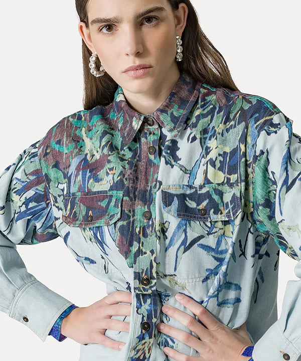 חולצת ג'ינס סטייטמנט משילוב כותנה ופשתן עם עיטורי פרחים ועלים