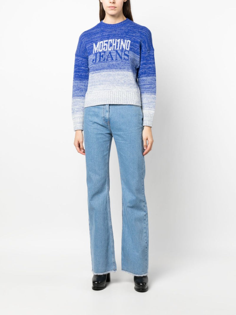 סוודר דגרדה כחול מצמר עם כיתוב לוגו גזרה ישרה