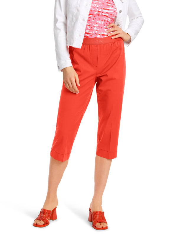 מכנסי קאפרי דגם FASTA מכותנה בשילוב ויסקוזה צבע אדום גומי במותן