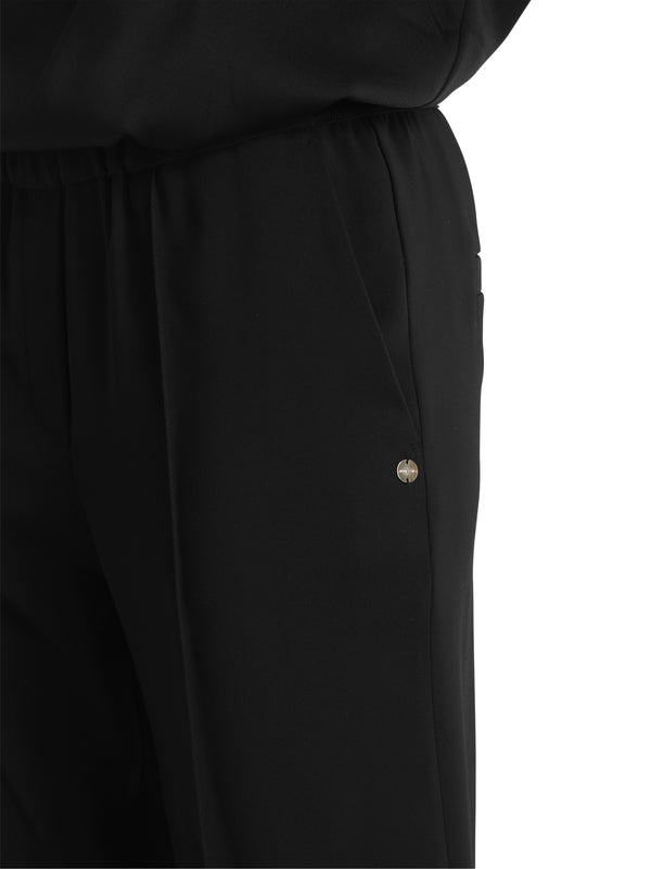מכנסיים שחורים מחוייטים דגם WASHINGTON עם גומי במותן רגל ישרה