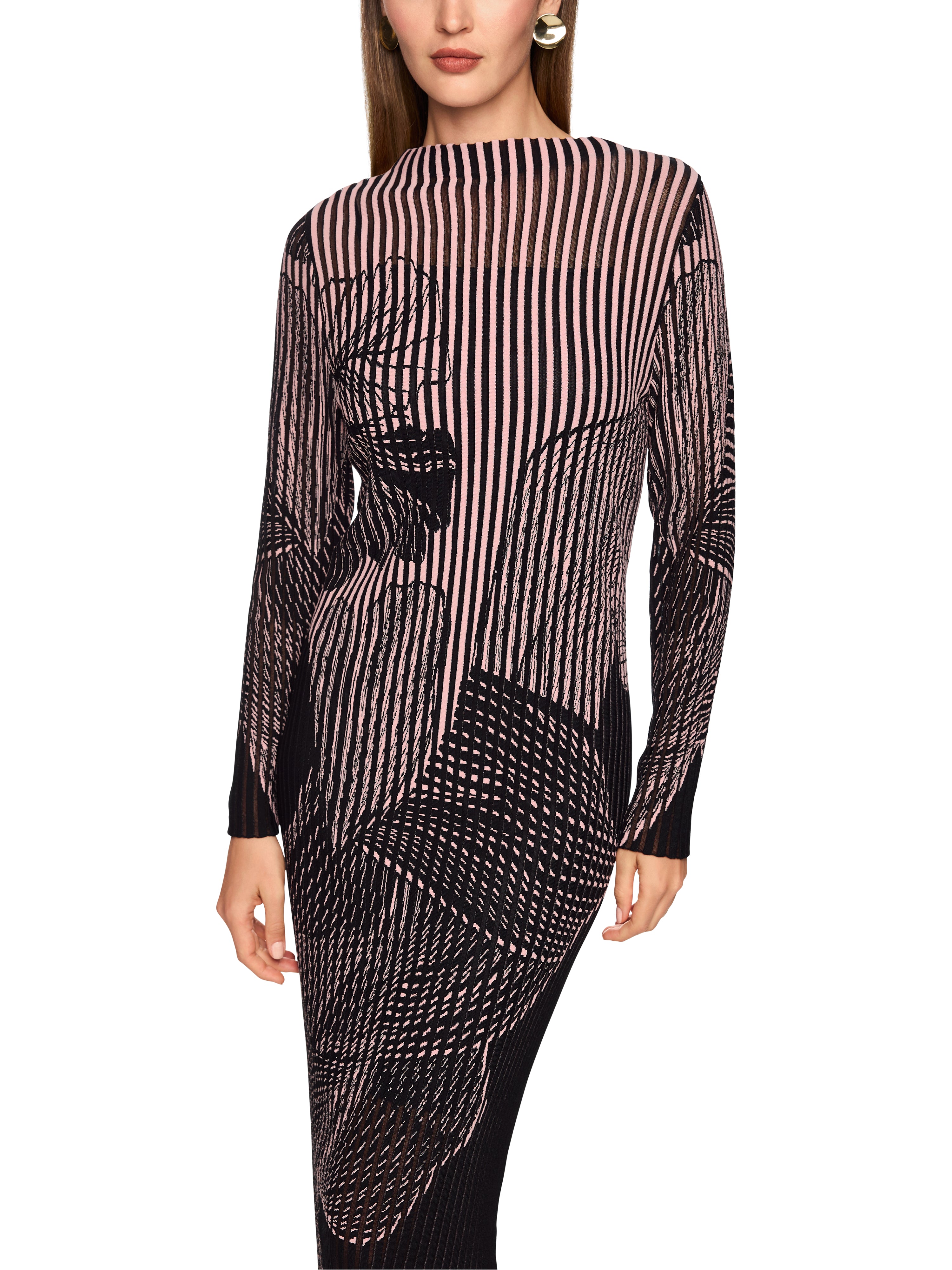 שמלת סריג צמודה, עם צווארון עגול ושרוולים ארוכיםהרכב: 73% ויסקוזה, 14% כותנה, 10% פוליאסטר, 3% פוליאמידהדוגמנית בגובה 1.79 ולובשת מידה 3 של מארק קיין 