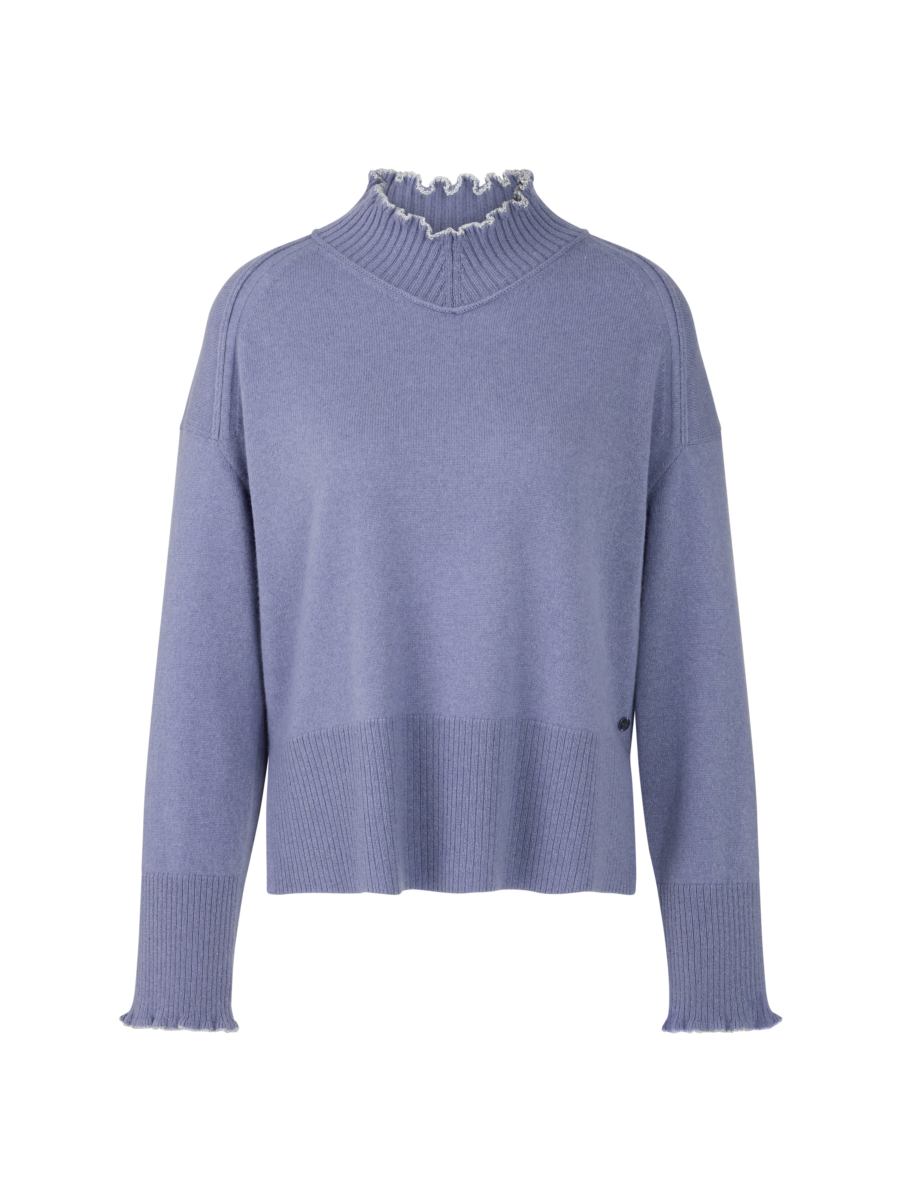 סוודר קשמיר בעל גזרה ישרה עם צווארון גבוה ושרוולי ראגלן בשילוב חוטי לורקס הרכב: 100% קשמירהדוגמנית בגובה 1.79 ולובשת מידה 3 של מארק קיין