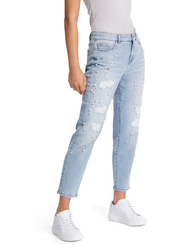 ג'ינס כחול בהיר במראה משופשף דגם RAIPUR עם אלמנט פנינים מקדימה אורך עצם