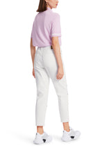 ג'ינס "RETHINK TOGETHER"  בצבע אוף וייט עם אלמנט אבני חן רגל ישרה אורך עצם
