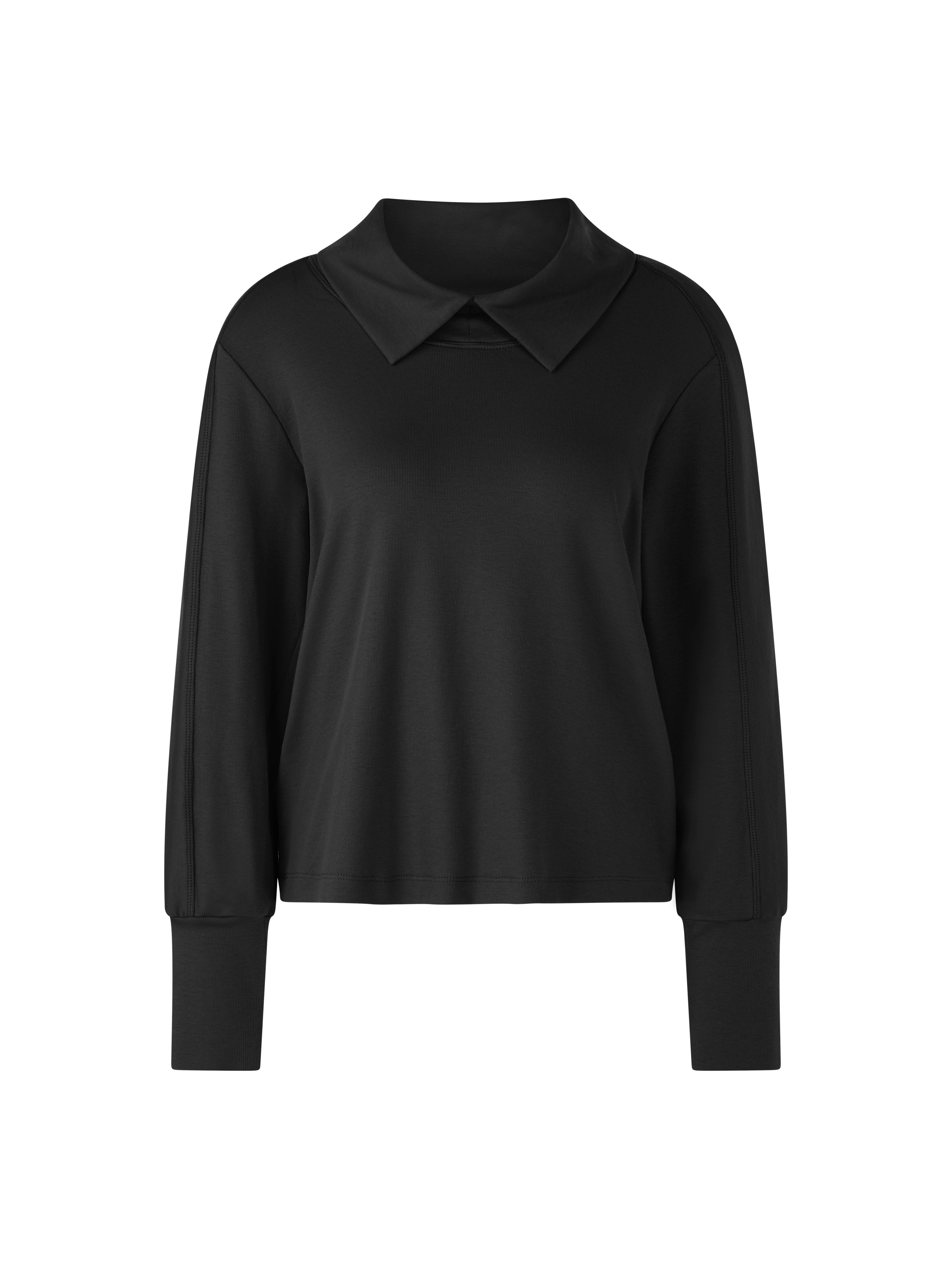 חולצת צווארון עגול בגזרה ישרה עם שרוולים ארוכיםהרכב: 94% כותנה, 6% אלסטןהדוגמנית בגובה 1.79 ולובשת מידה 3 של מארק קיין