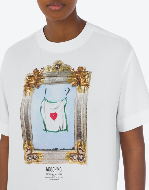 חולצת סאטן לבנה בשילוב ויסקוזה עם רוכסן בגב הדפס של מסגרת תמונה עם לב אדום