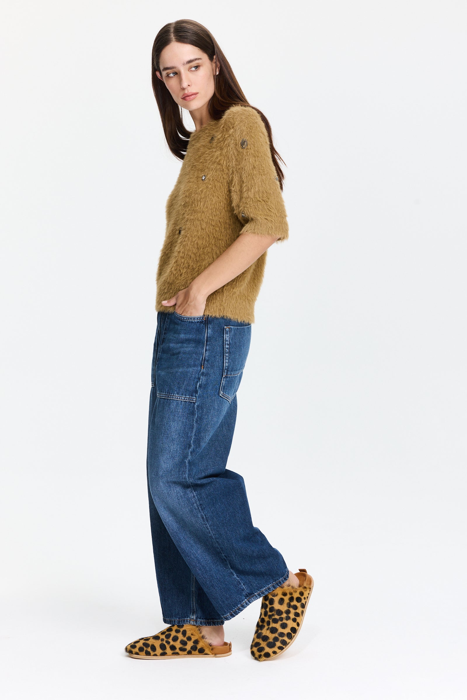 נעליים שטוחות עם פתיחה מאחור, בדוגמת כתמיםהרכב: 100% פרוות סוסים