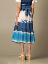 חצאית מעטפת מידי רחבה טאי דאי בצבעי תכלת כחול ולבן